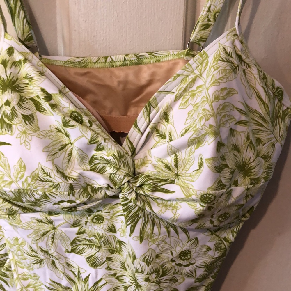 Lands End Swim Tankini NWOT - Picture 4 of 5